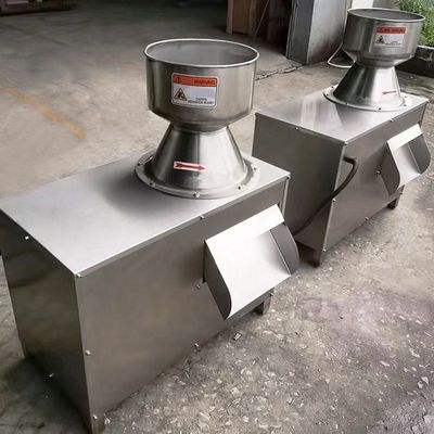 comprare Prezzo di fabbrica Macchine elettriche per la frantumazione della carne di cocco Grater Grinding Crushing Grating Machine fabbricazione online